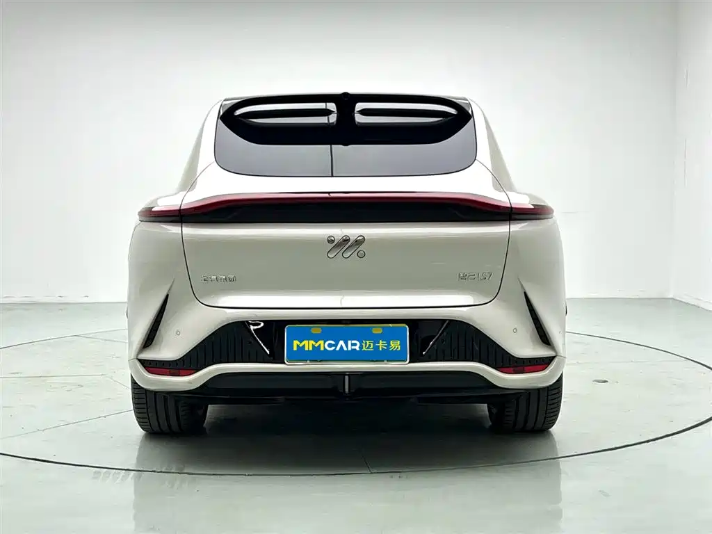 Zhiji LS7 2023 90kWh Elite rear-wheel drive version купить на сайте DeffCars