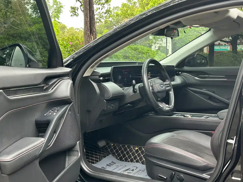 Mondeo 2023 EcoBoost 180 Luxury купить на сайте DeffCars