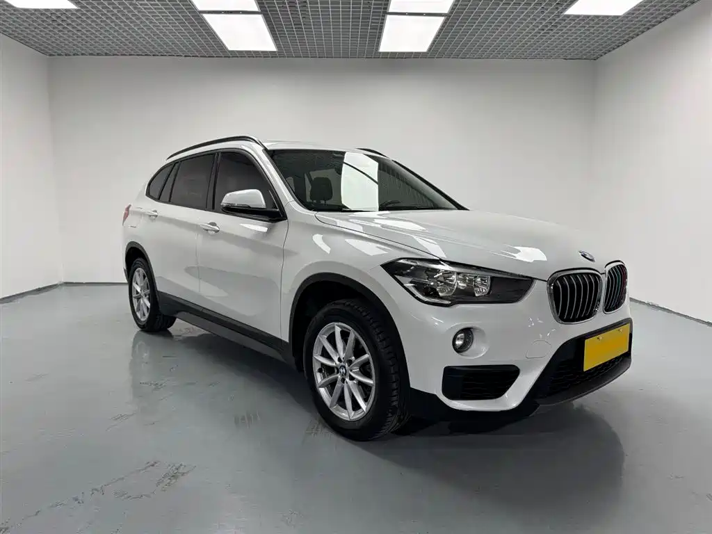 BMW X1 2019 sDrive18Li Fashion Model купить на сайте DeffCars