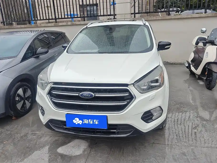 Escape 2017 EcoBoost 245 four-wheel drive platinum airfoil купить на сайте DeffCars