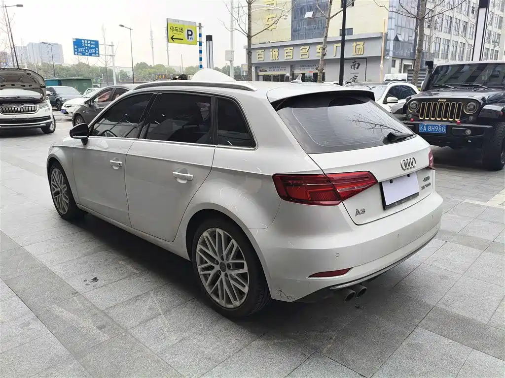 Audi A3 2018 30th Anniversary Model Sportback 35 TFSI Fashion Model купить на сайте DeffCars