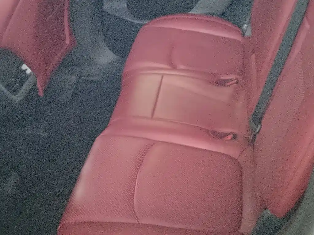 Model Y 2024 rear-wheel drive version купить на сайте DeffCars