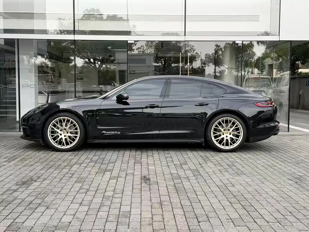 Panamera 2020 Panamera 10th Anniversary Edition 2.9T купить на сайте DeffCars