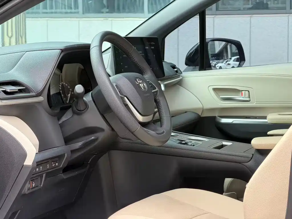 Grevia 2024 2.5L Hybrid Premium PLUS Edition купить на сайте DeffCars