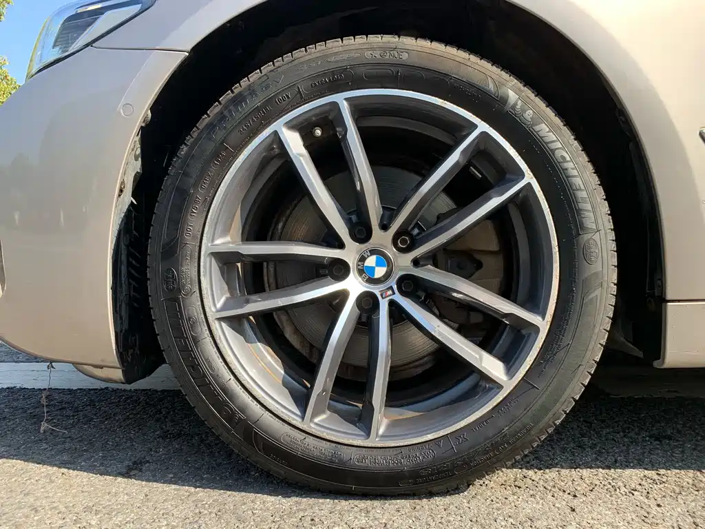 BMW 5 Series 2021 525Li Luxury Package купить на сайте DeffCars
