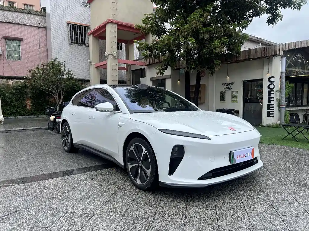 NIO ET5T 2023 75kWh Touring купить на сайте DeffCars