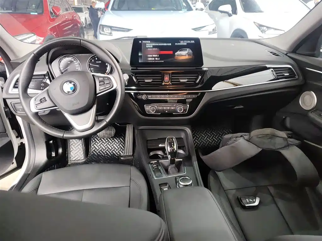 BMW 1 Series 2023 120i M Sports Edition купить на сайте DeffCars