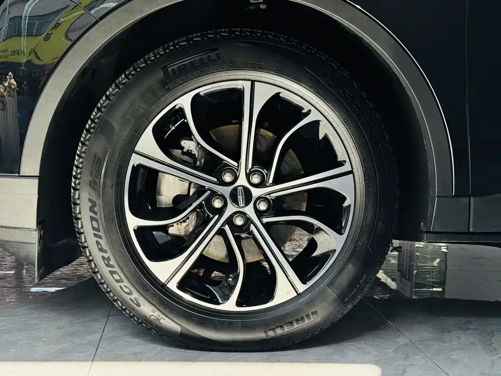 Voyager 2023 2.0T four-wheel drive premium version купить на сайте DeffCars