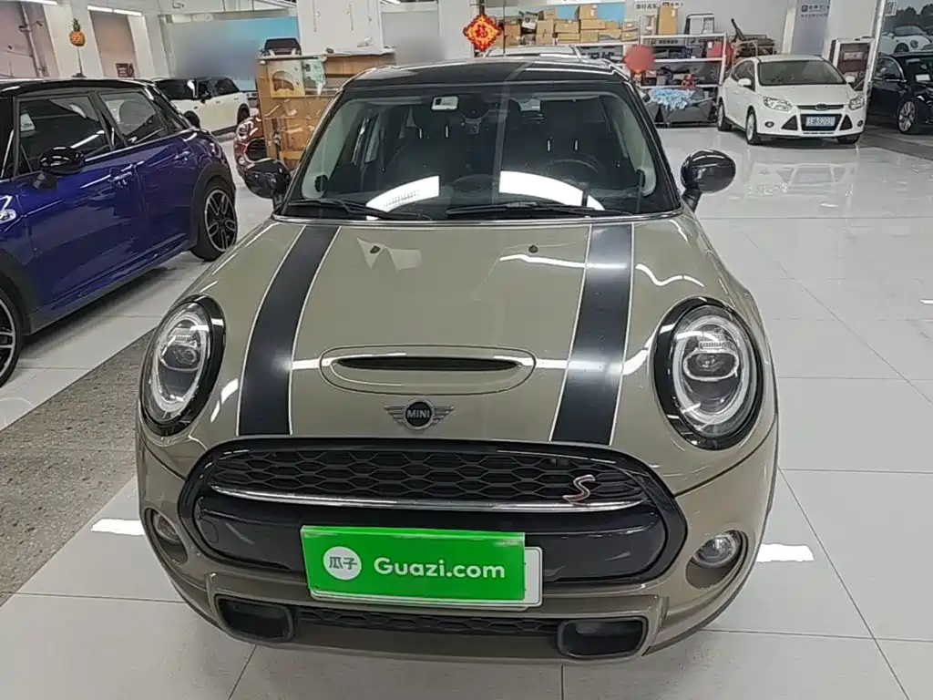 MINI 2019 2.0T COOPER S Artist Five-door Edition купить на сайте DeffCars