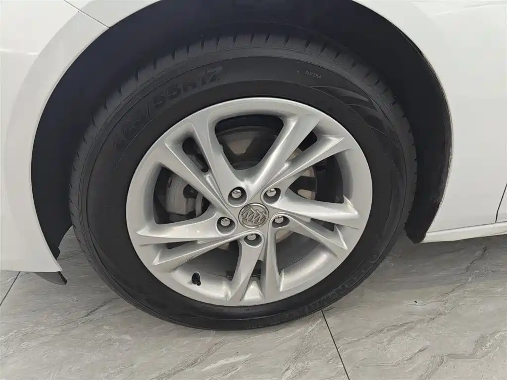 Regal 2020 552T Elite купить на сайте DeffCars