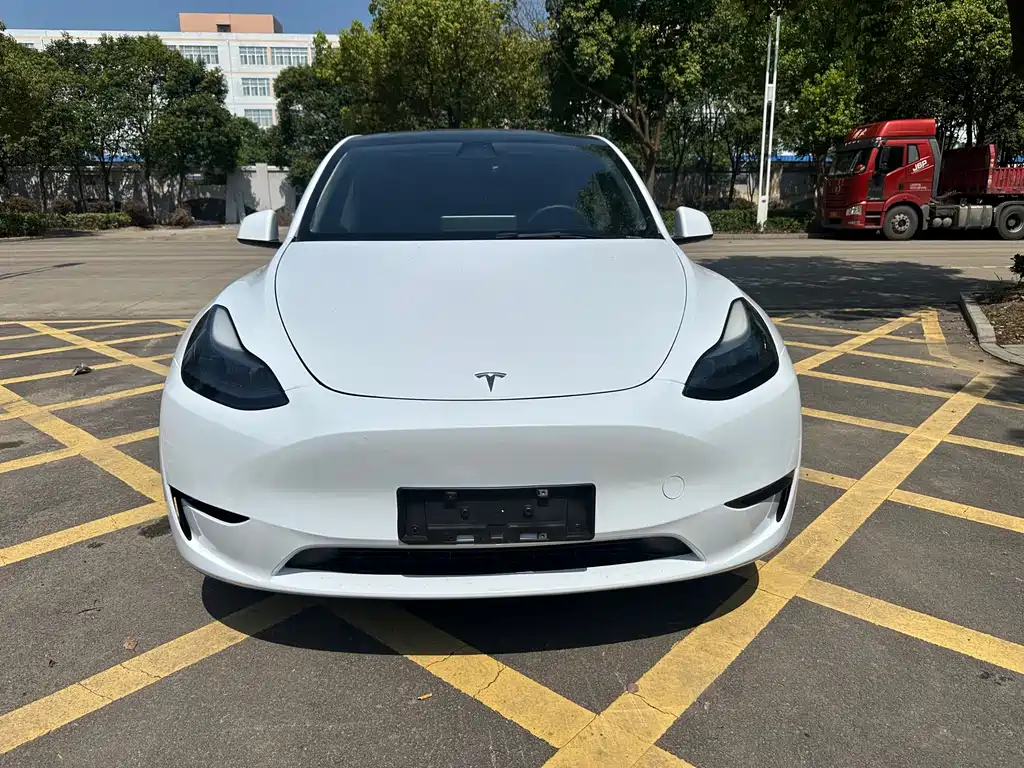 Model Y 2022 facelift rear-wheel drive version купить на сайте DeffCars