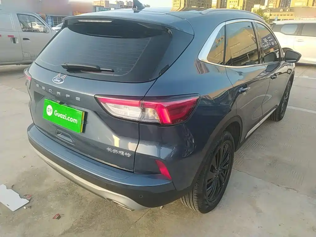 Escape 2024 EcoBoost 245 two-wheel drive model купить на сайте DeffCars