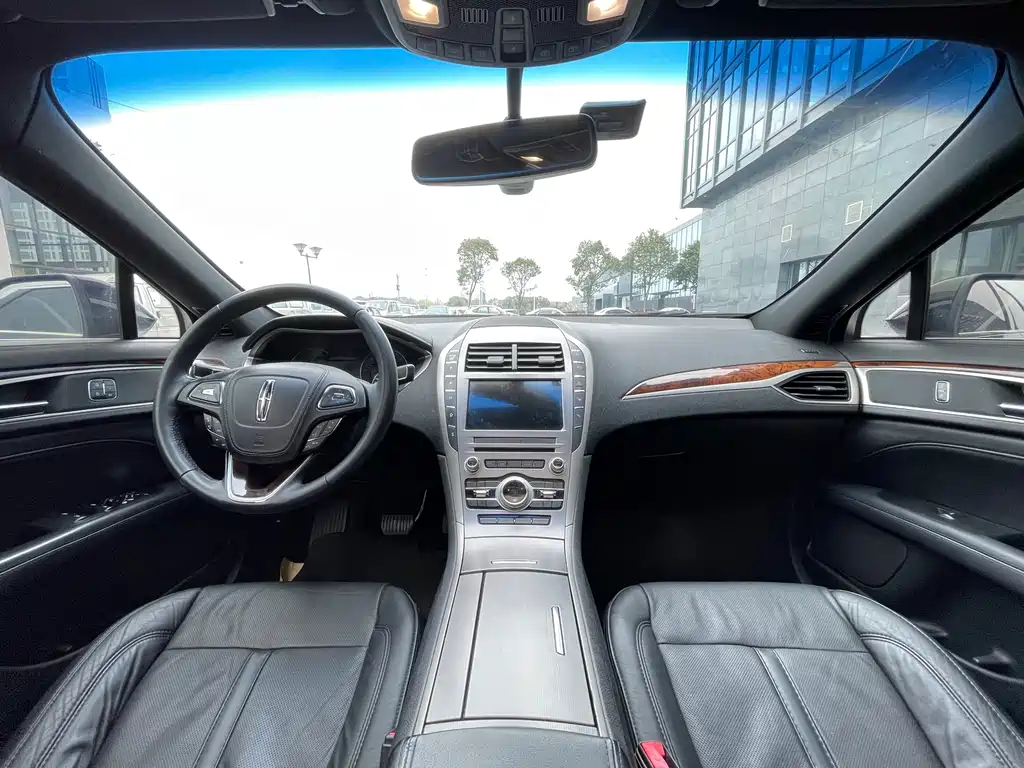 Lincoln MKZ 2017 2.0T Zunya Edition купить на сайте DeffCars