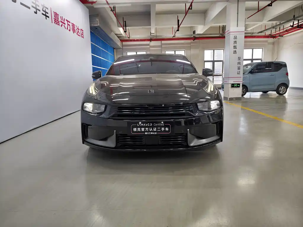 Lynk & Co 03 2021 03+ 2.0TD Automatic Wind Control Edition купить на сайте DeffCars