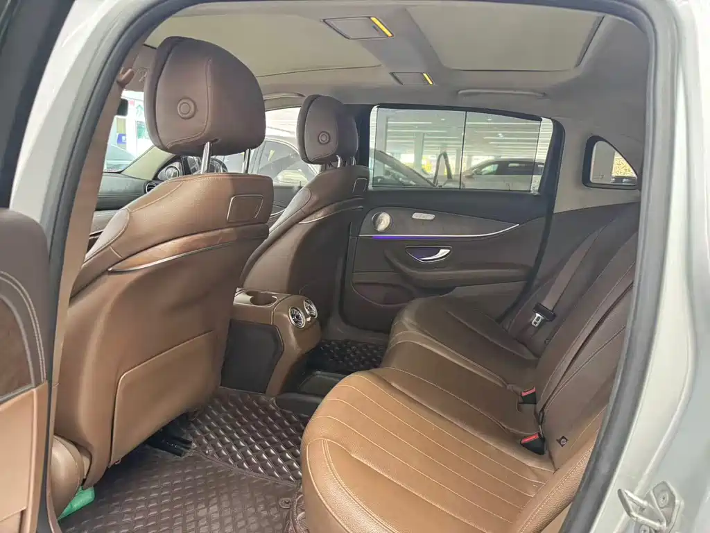 Mercedes-Benz E-Class 2017 E 300 L Luxury Model купить на сайте DeffCars
