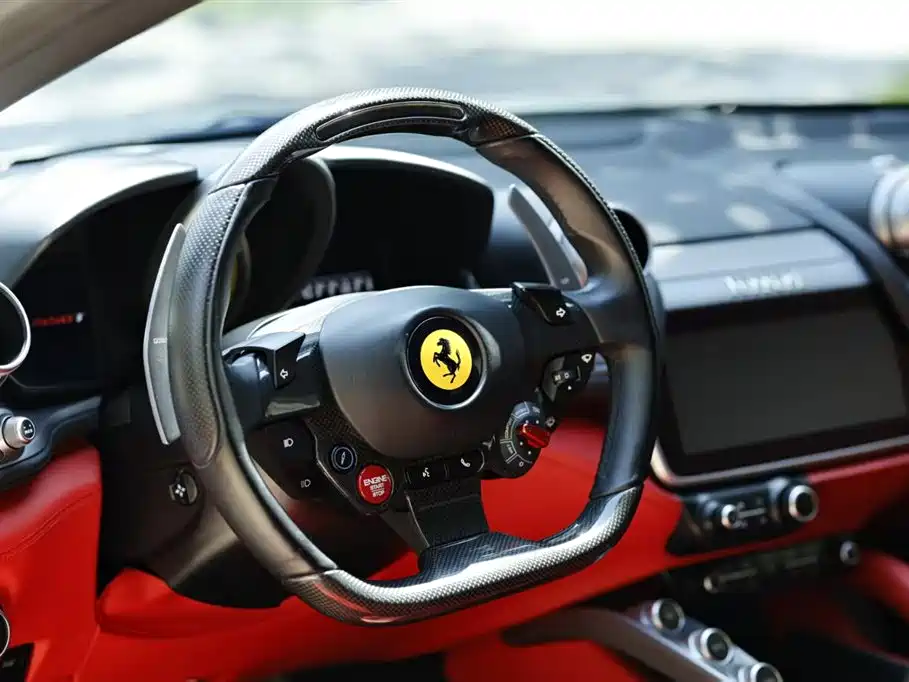 GTC4Lusso 2017 3.9T V8 купить на сайте DeffCars
