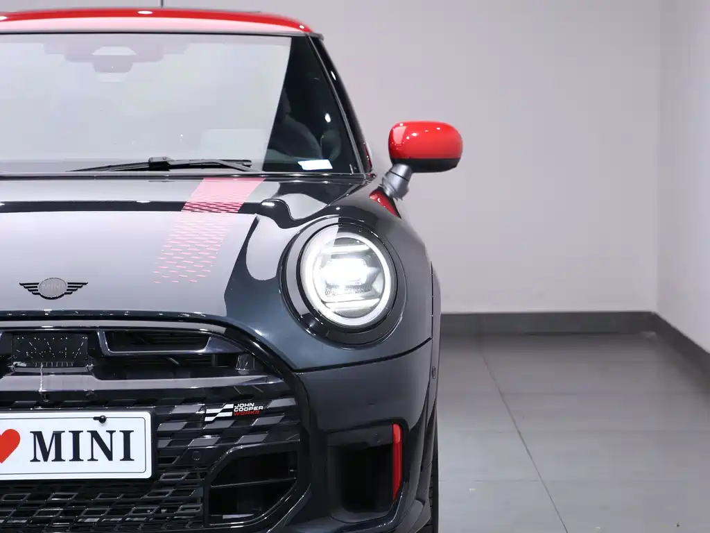 MINI JCW 2025 JOHN COOPER WORKS купить на сайте DeffCars