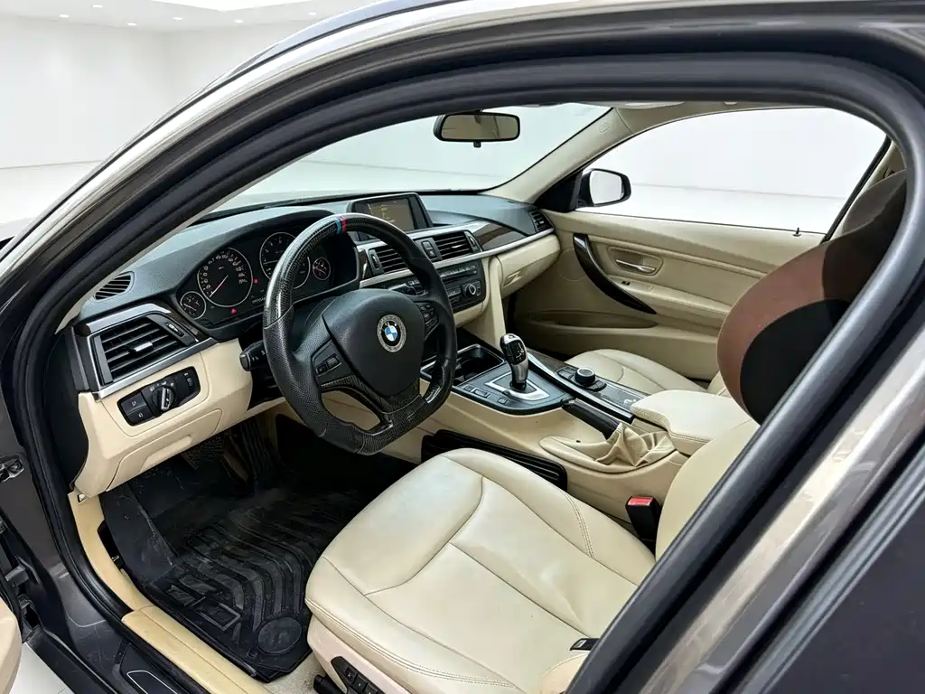 BMW 3 Series 2013 320Li Fashion Model купить на сайте DeffCars