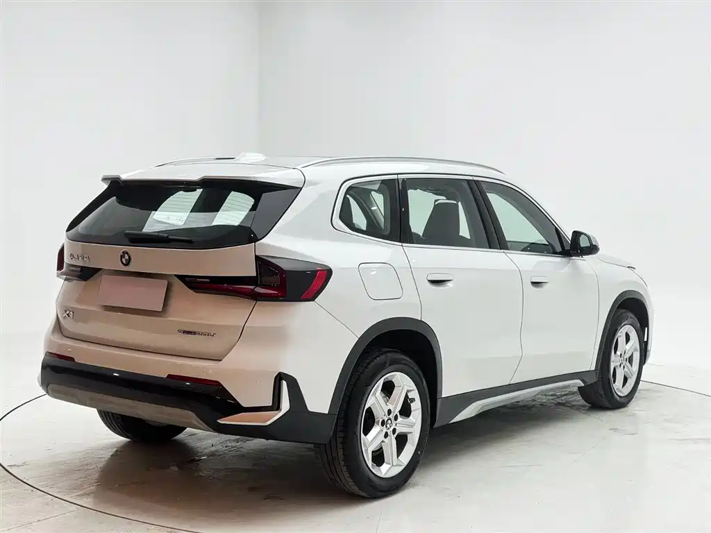 BMW X1 2023 sDrive20Li X Design Package купить на сайте DeffCars