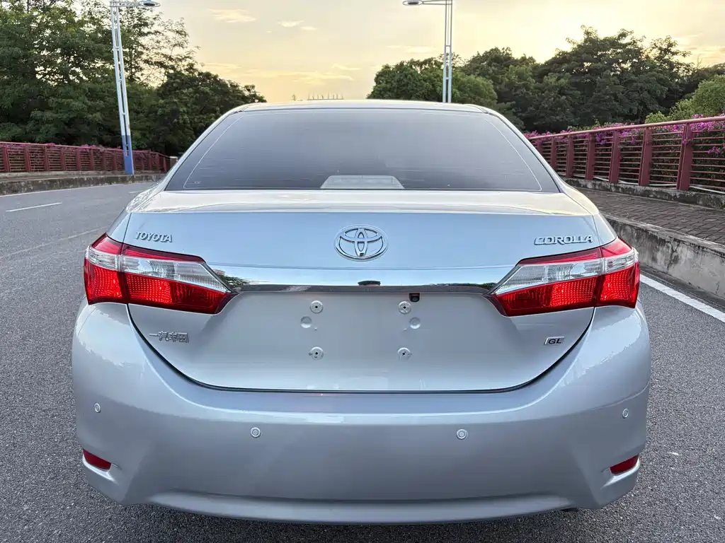Corolla 2014 1.6L CVT GL купить на сайте DeffCars
