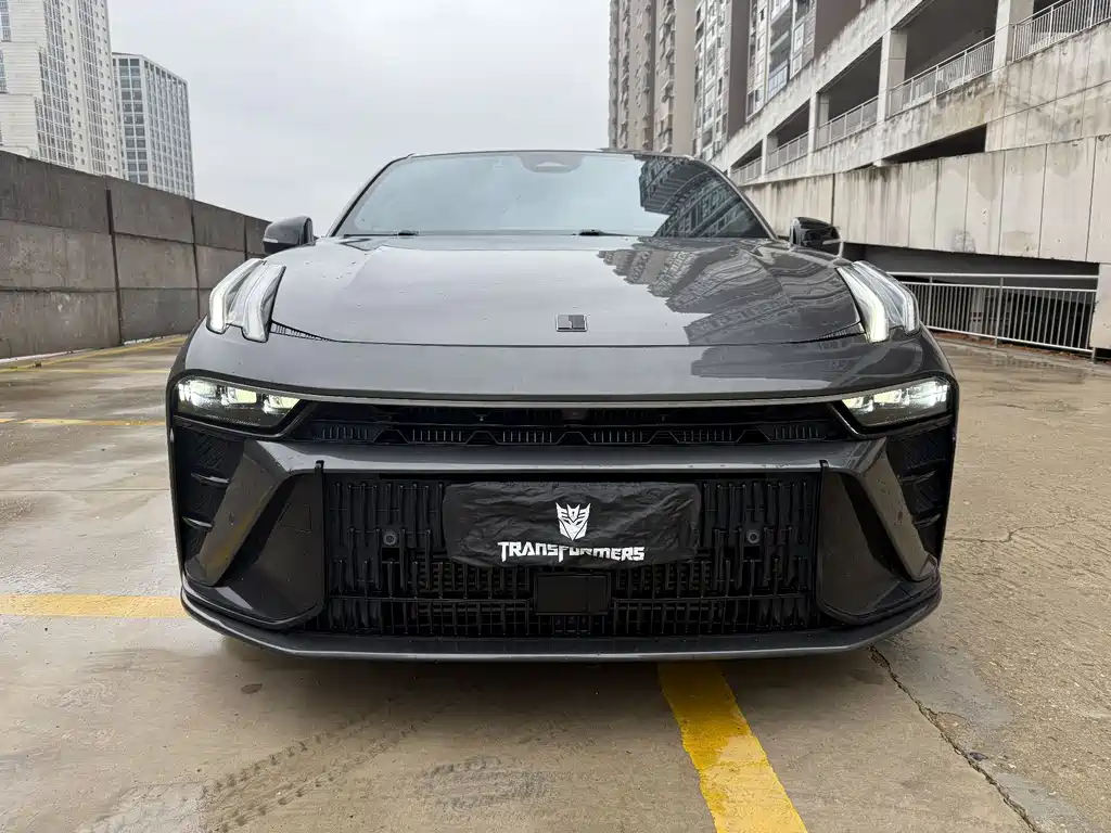 Lynk & Co 03 2023 1.5TD DCT Plus купить на сайте DeffCars