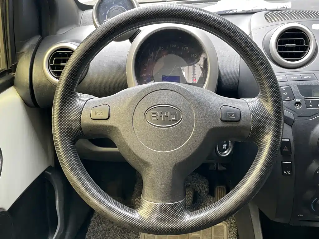 BYD F0 2015 1.0L Scirocco купить на сайте DeffCars