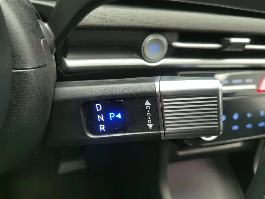 Tucson 2025 Tucson L 1.5T Premium Edition купить на сайте DeffCars