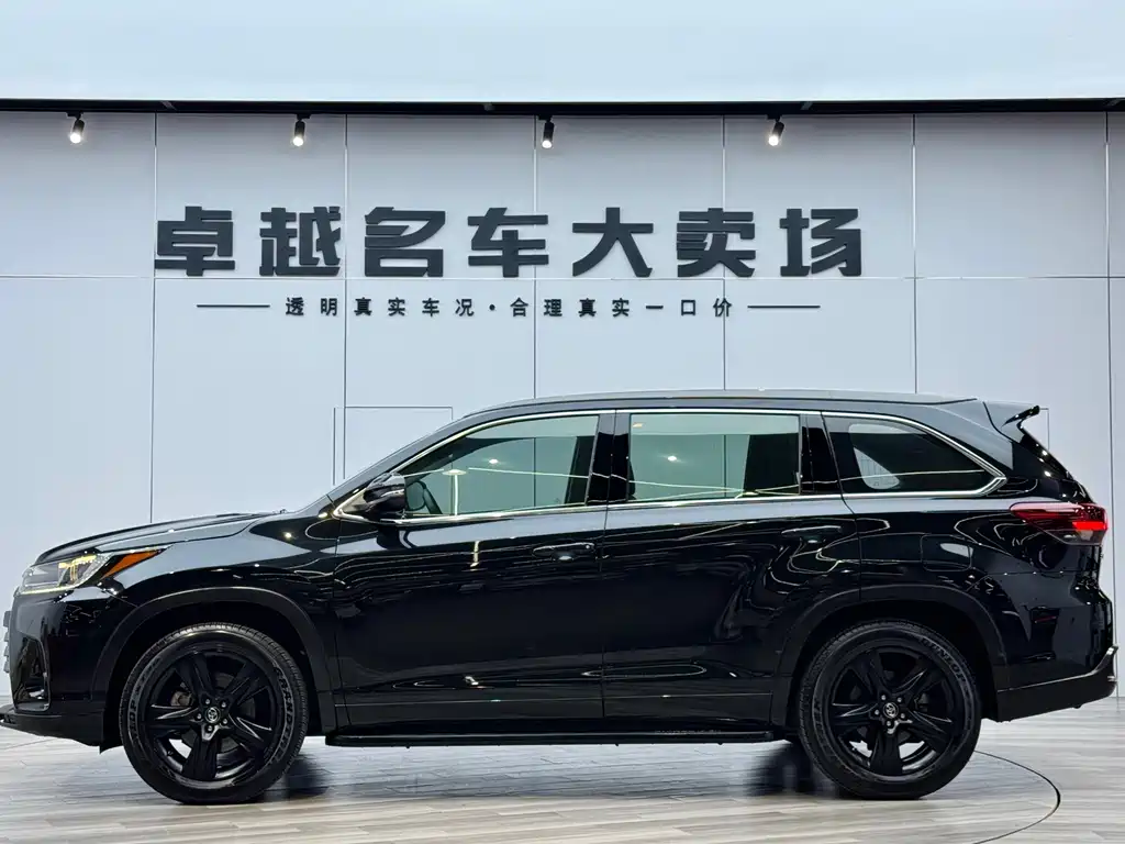 Highlander 2018 2.0T four-wheel drive knight version, 7 seats, National VI купить на сайте DeffCars