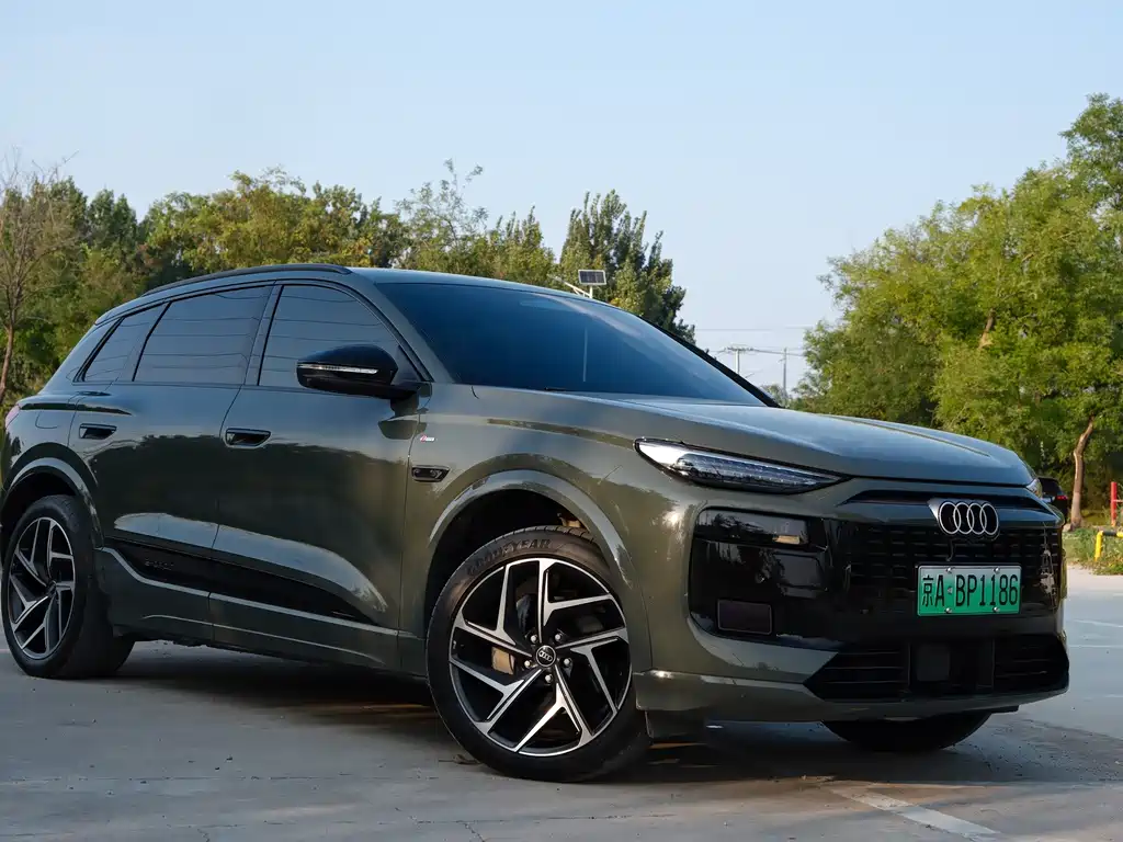 Audi Q6L e-tron 2026 first pilot version купить на сайте DeffCars