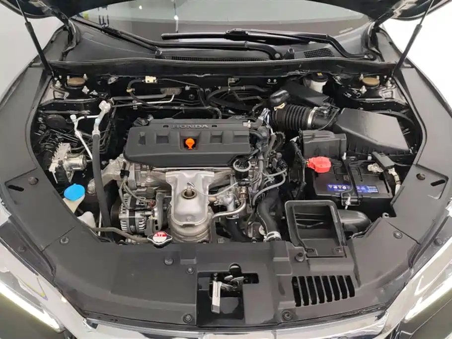 Accord 2016 2.0L Comfort Edition купить на сайте DeffCars