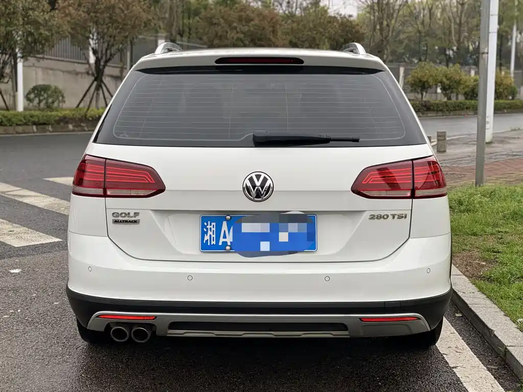 Golf (Imported) 2019 1.8TSI Travel Edition купить на сайте DeffCars