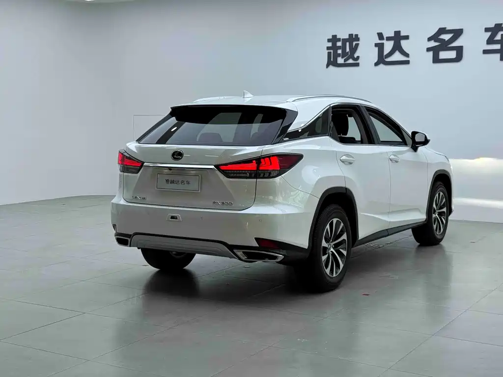 Lexus RX 2020 facelift 300 two-wheel drive elite version купить на сайте DeffCars