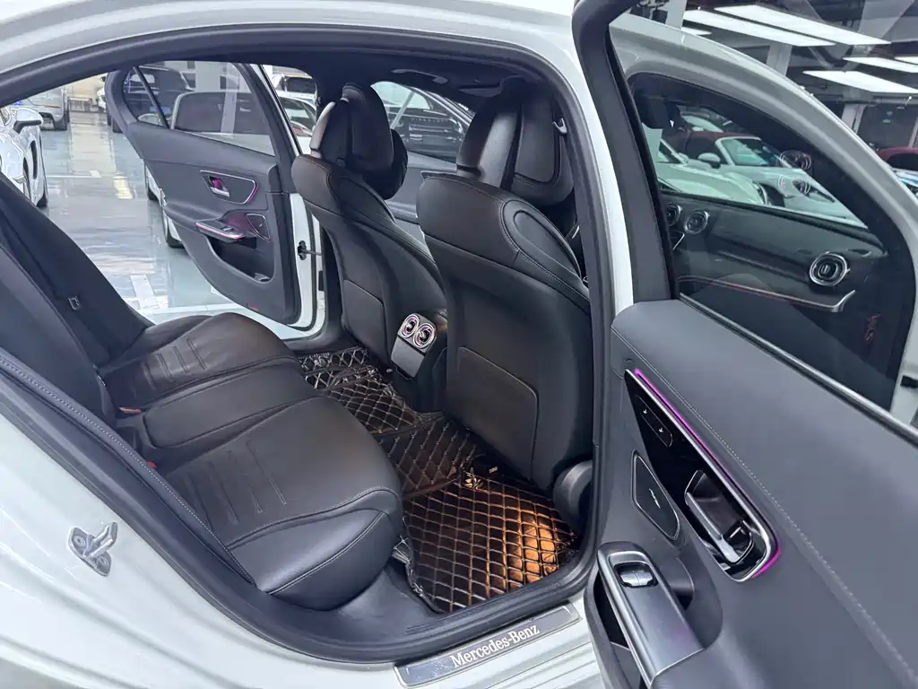 Mercedes-Benz C-Class 2024 C 260 L Sports Edition купить на сайте DeffCars