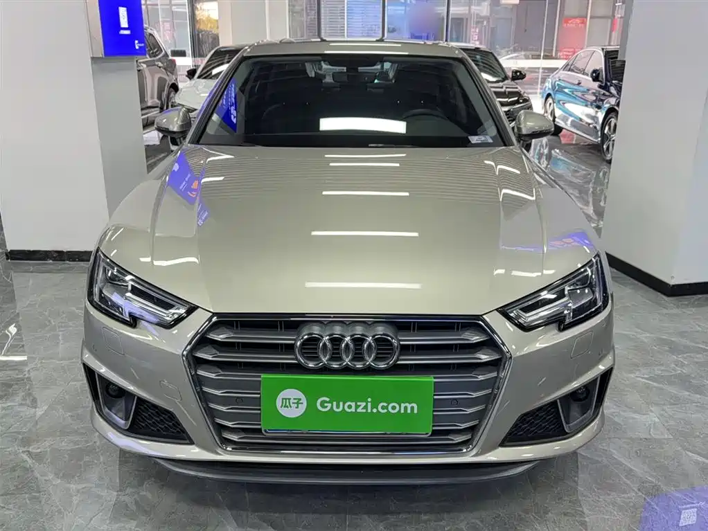 Audi A4L 2019 40 TFSI Fashion Type National VI купить на сайте DeffCars