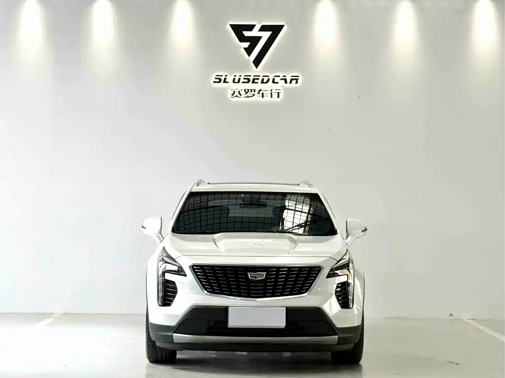 Cadillac XT4 2020 28T two-wheel drive leading model купить на сайте DeffCars