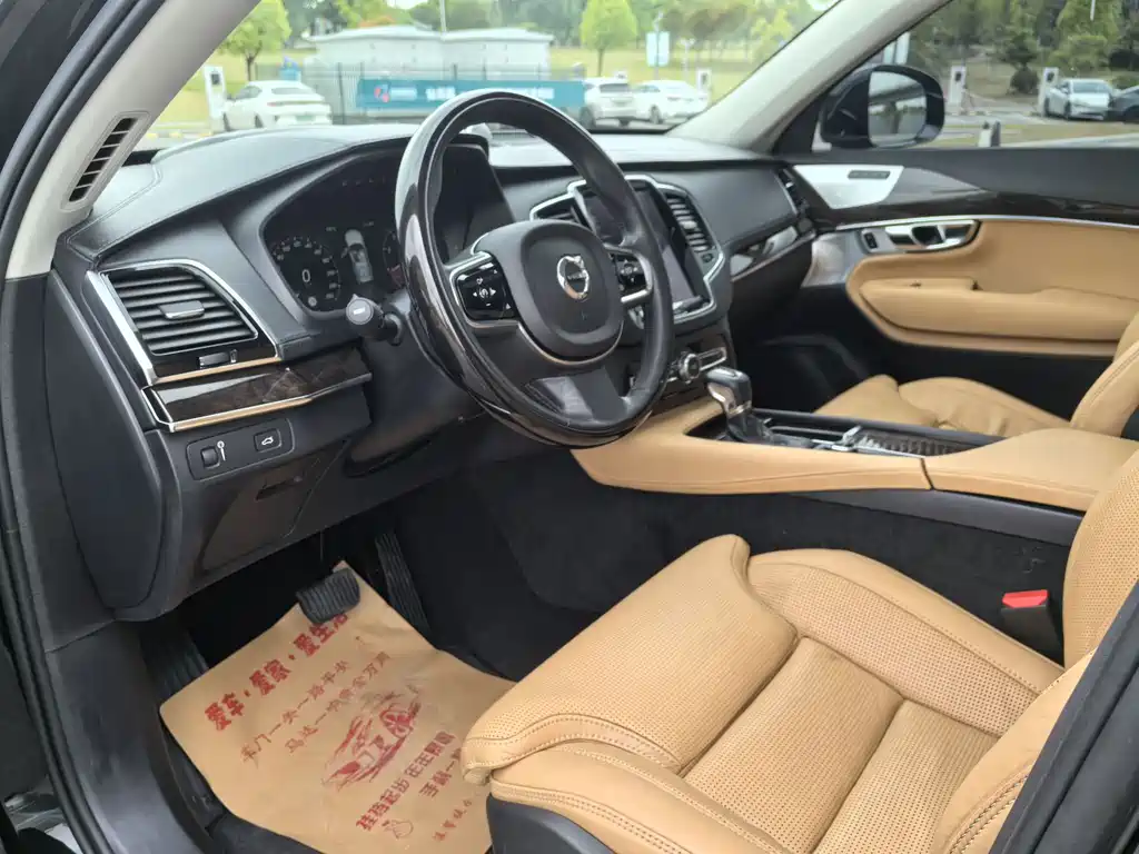 Volvo XC90 2015 T6 Zhizun Edition 7 seats купить на сайте DeffCars