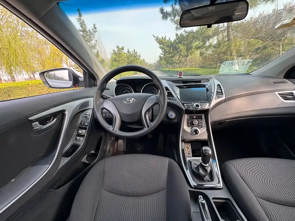 Langdong 2015 1.6L manual leading model купить на сайте DeffCars