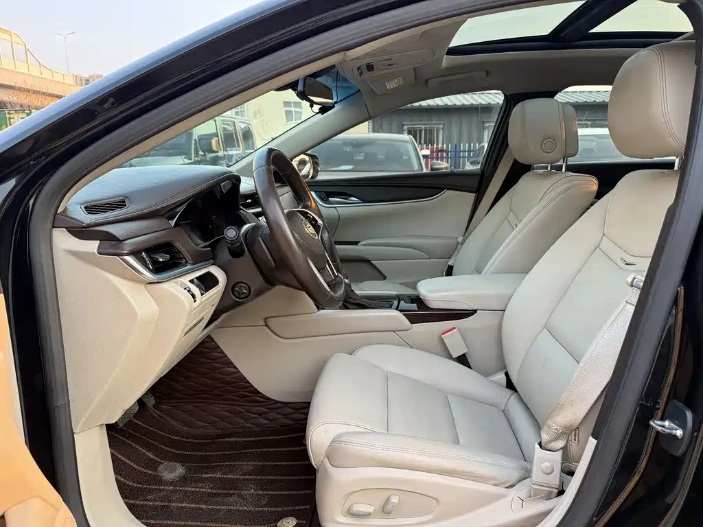 Cadillac XTS 2014 28T Comfort Model купить на сайте DeffCars