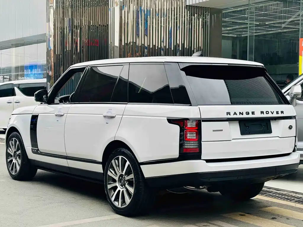 Range Rover 2017 5.0 SC V8 AB Honor Creation Extended Edition купить на сайте DeffCars