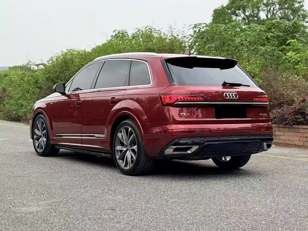 Audi Q7 2020 55 TFSI quattro Black Warrior Exclusive Edition купить на сайте DeffCars