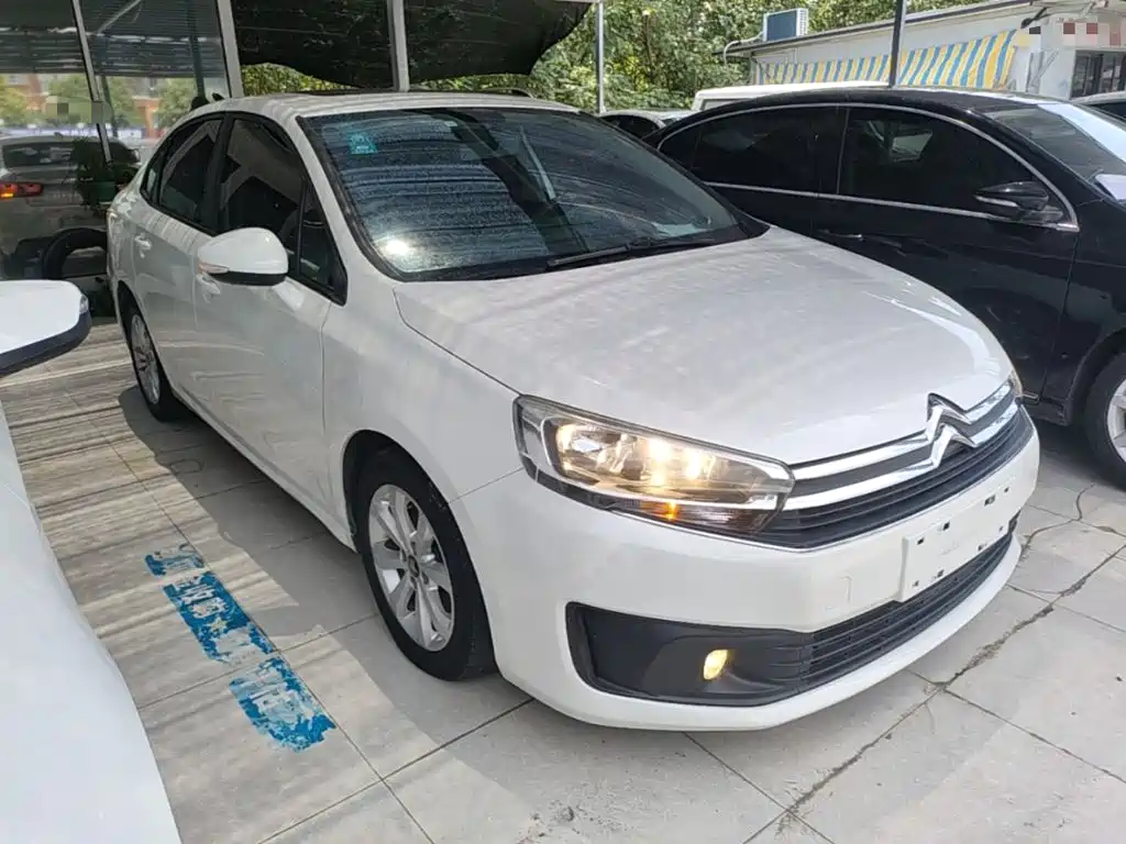 C4 Sega 2016 1.6L Automatic Comfort Edition купить на сайте DeffCars