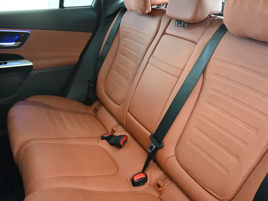 Mercedes-Benz GLC 2023 facelift GLC 300 L 4MATIC dynamic 5-seater купить на сайте DeffCars