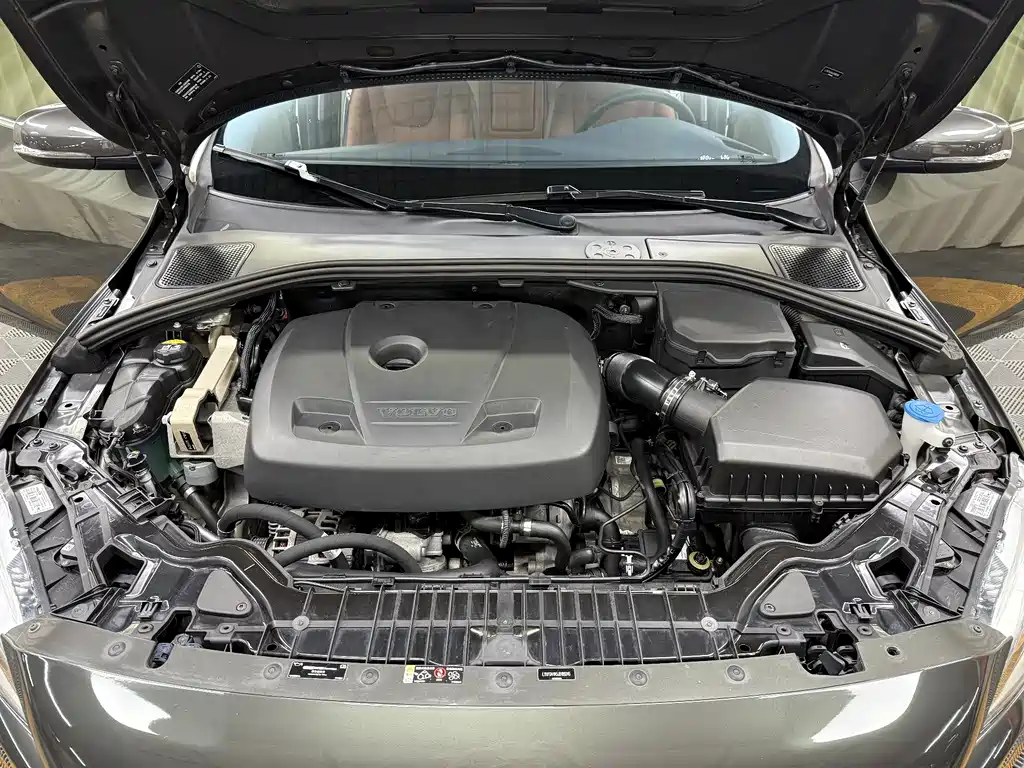 Volvo S60 2018 S60L T4 Zhiyuan Enterprising Edition купить на сайте DeffCars