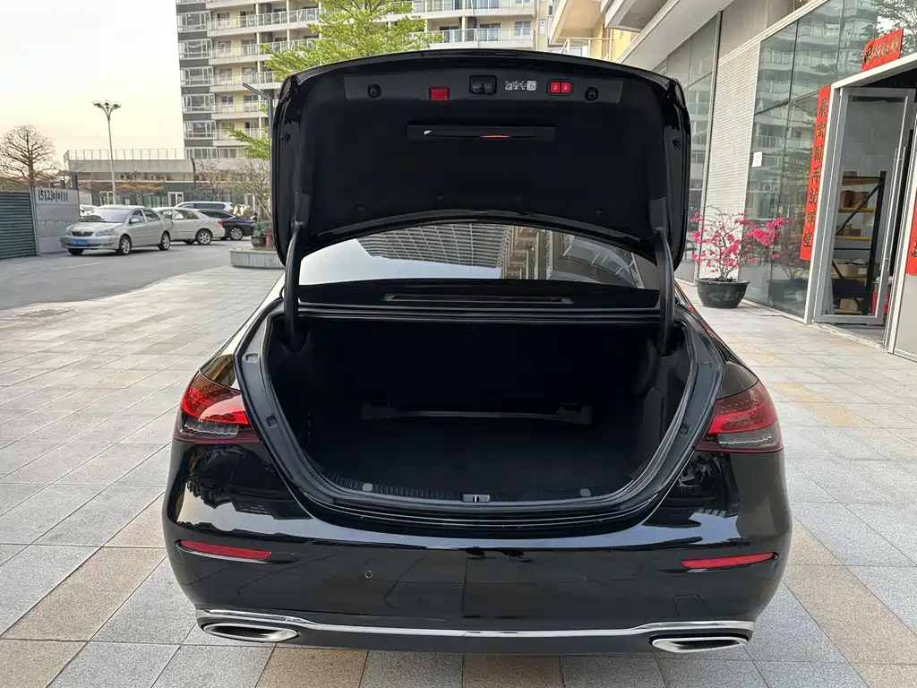 Mercedes-Benz E-Class 2023 facelift E 300 L luxury model купить на сайте DeffCars