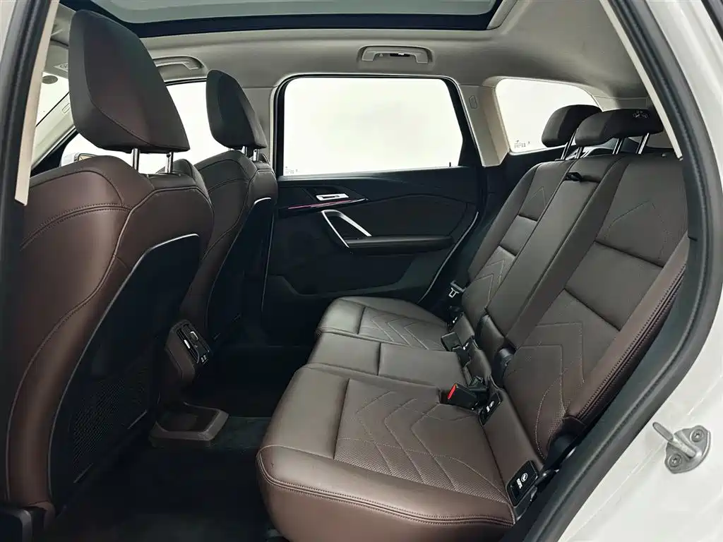 BMW X1 2023 sDrive20Li X Design Package купить на сайте DeffCars