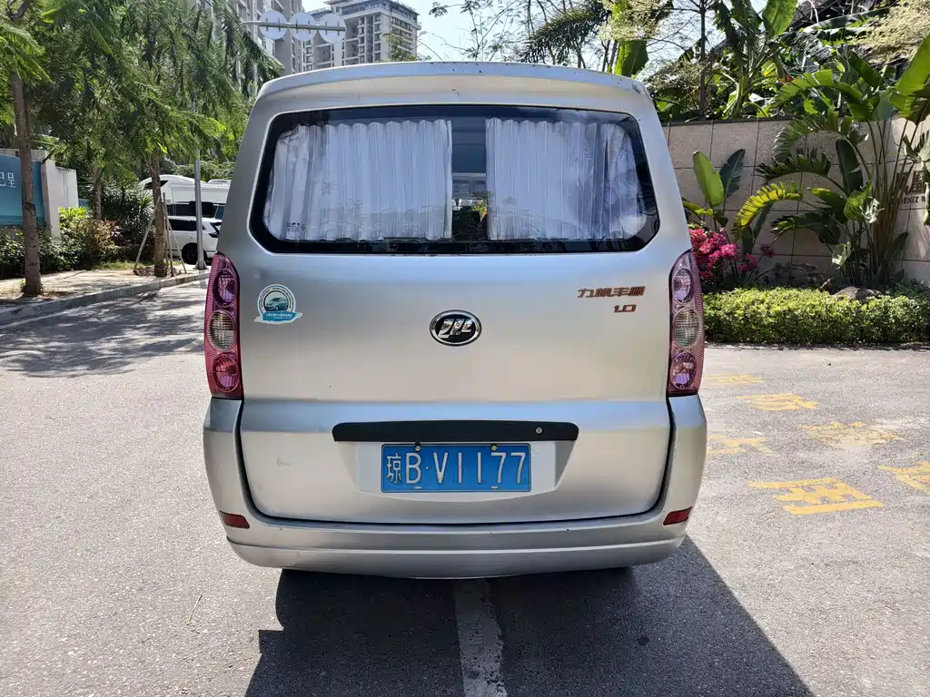 Fengshun 2011 1.0L comfort type LF465Q5 купить на сайте DeffCars