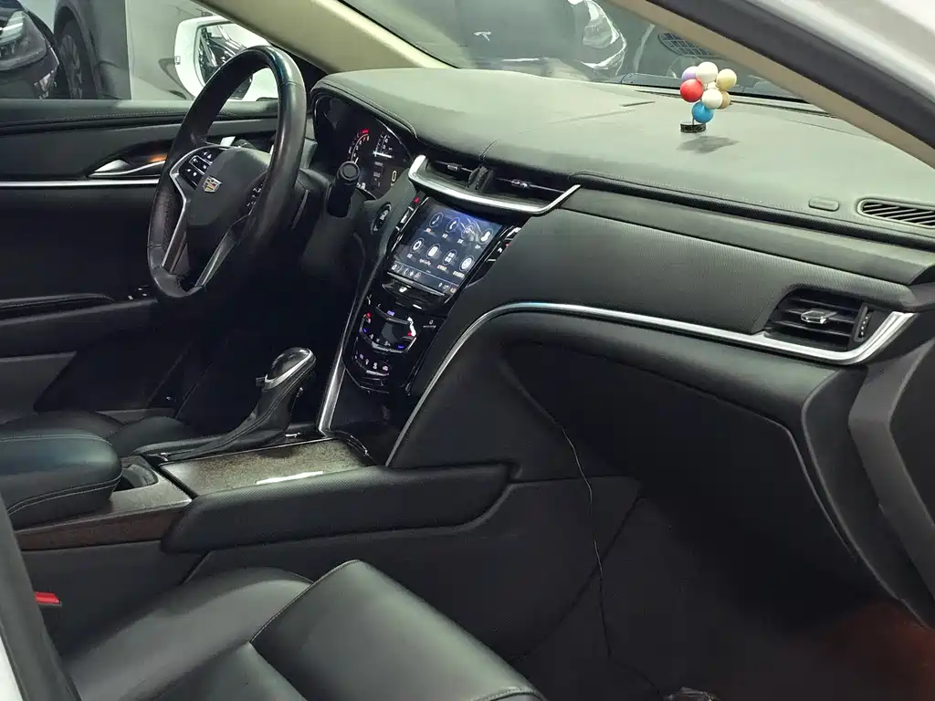 Cadillac XTS 2018 28T Technology купить на сайте DeffCars