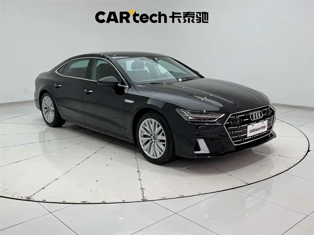 Audi A7L 2024 45TFSI S-line Dream Building Liquid Crystal Package купить на сайте DeffCars