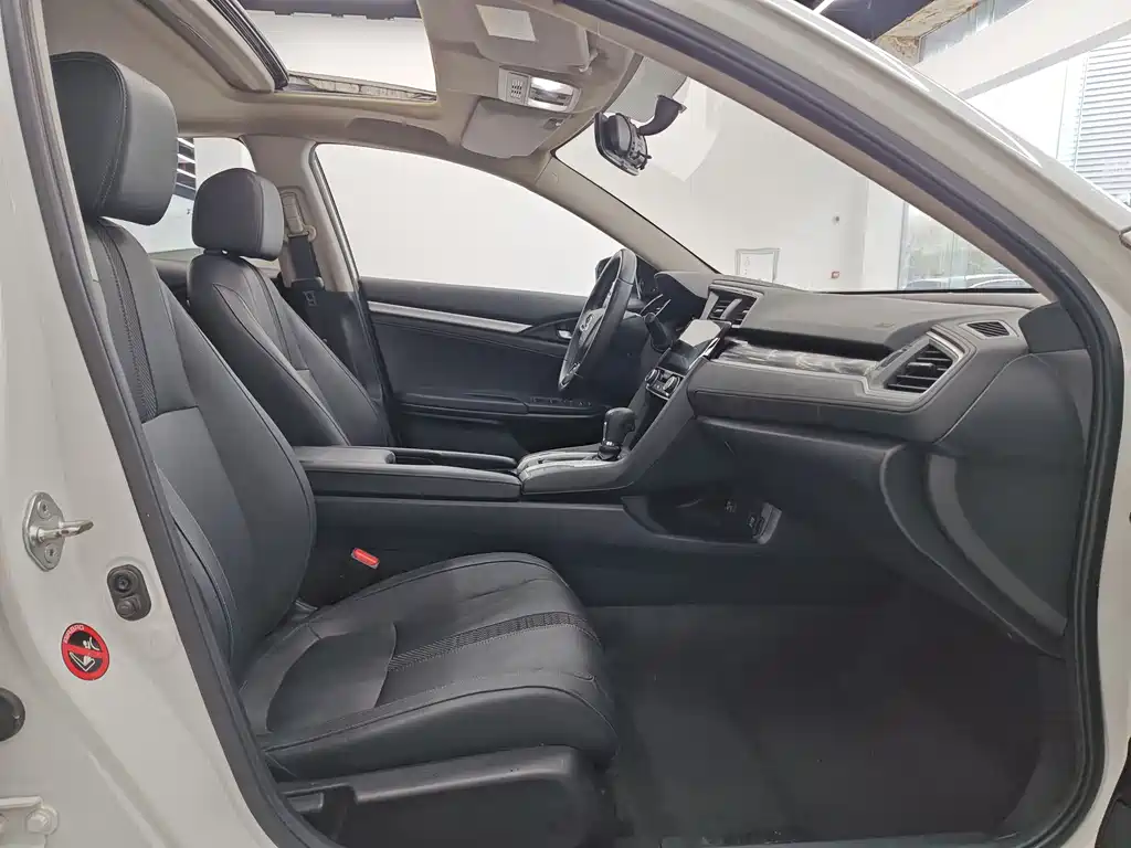 Civic 2019 180TURBO CVT Shangqing Edition National V купить на сайте DeffCars
