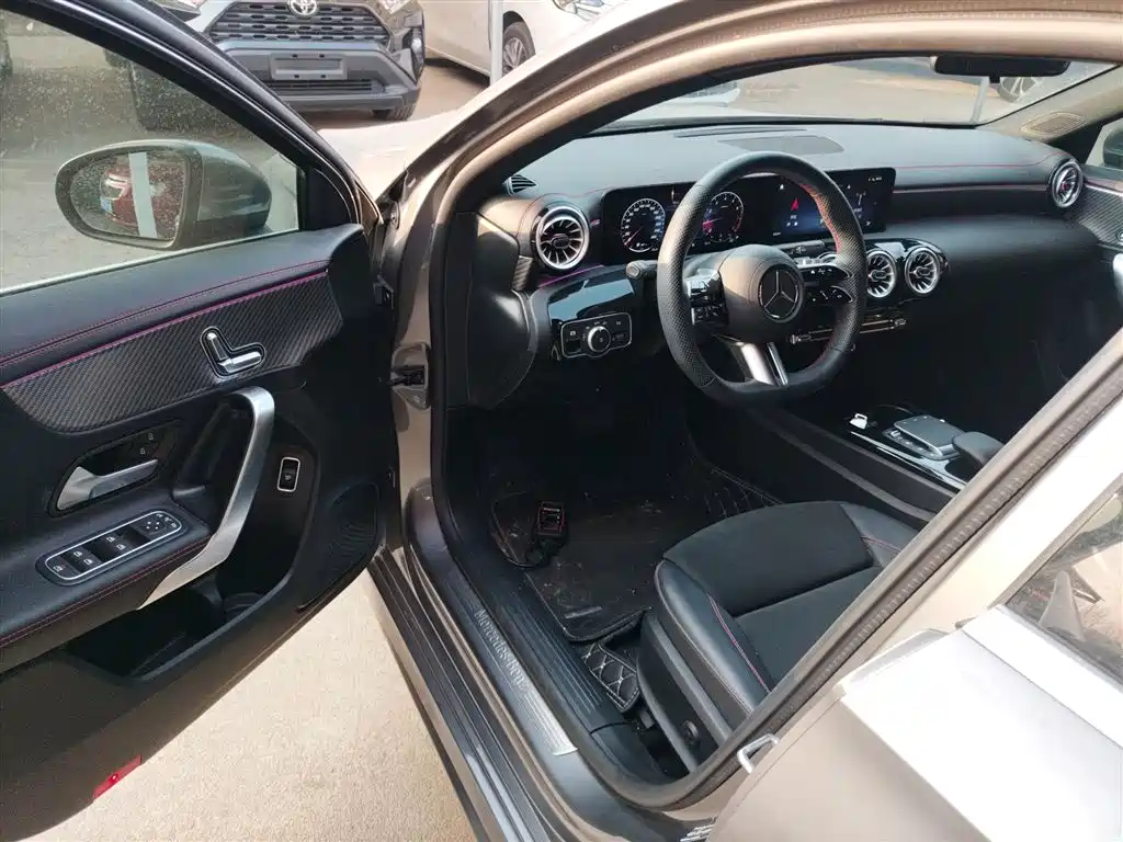 Mercedes-Benz A-Class 2023 A 200 L Fashion Model купить на сайте DeffCars